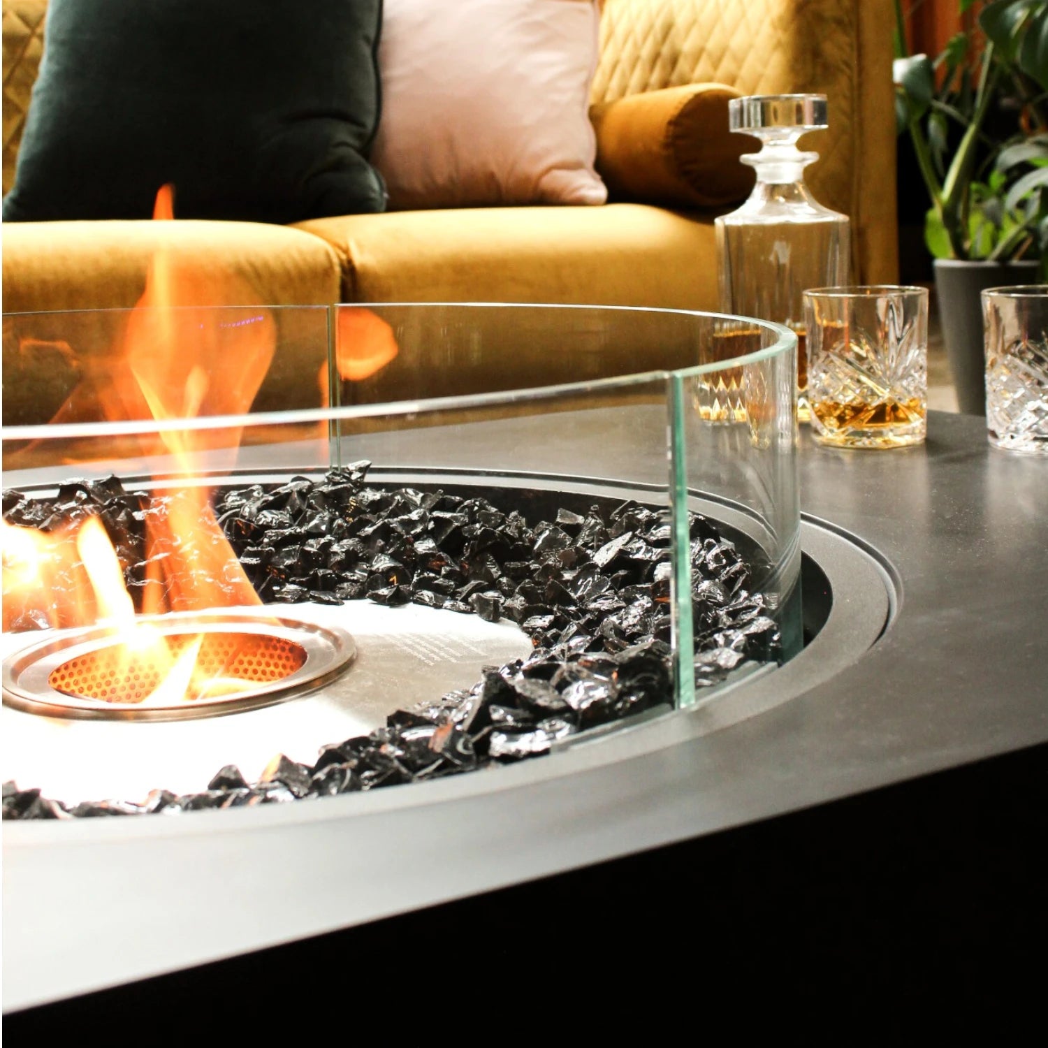 Martini 50 – Bioethanol-Feuerstelle in Graphit
