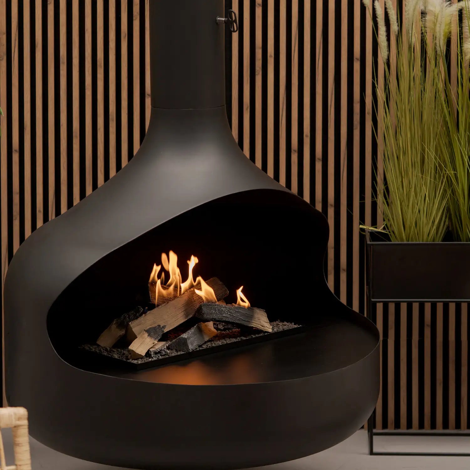 ONI Flogs – Deckenmontierter Bioethanol-Kamin