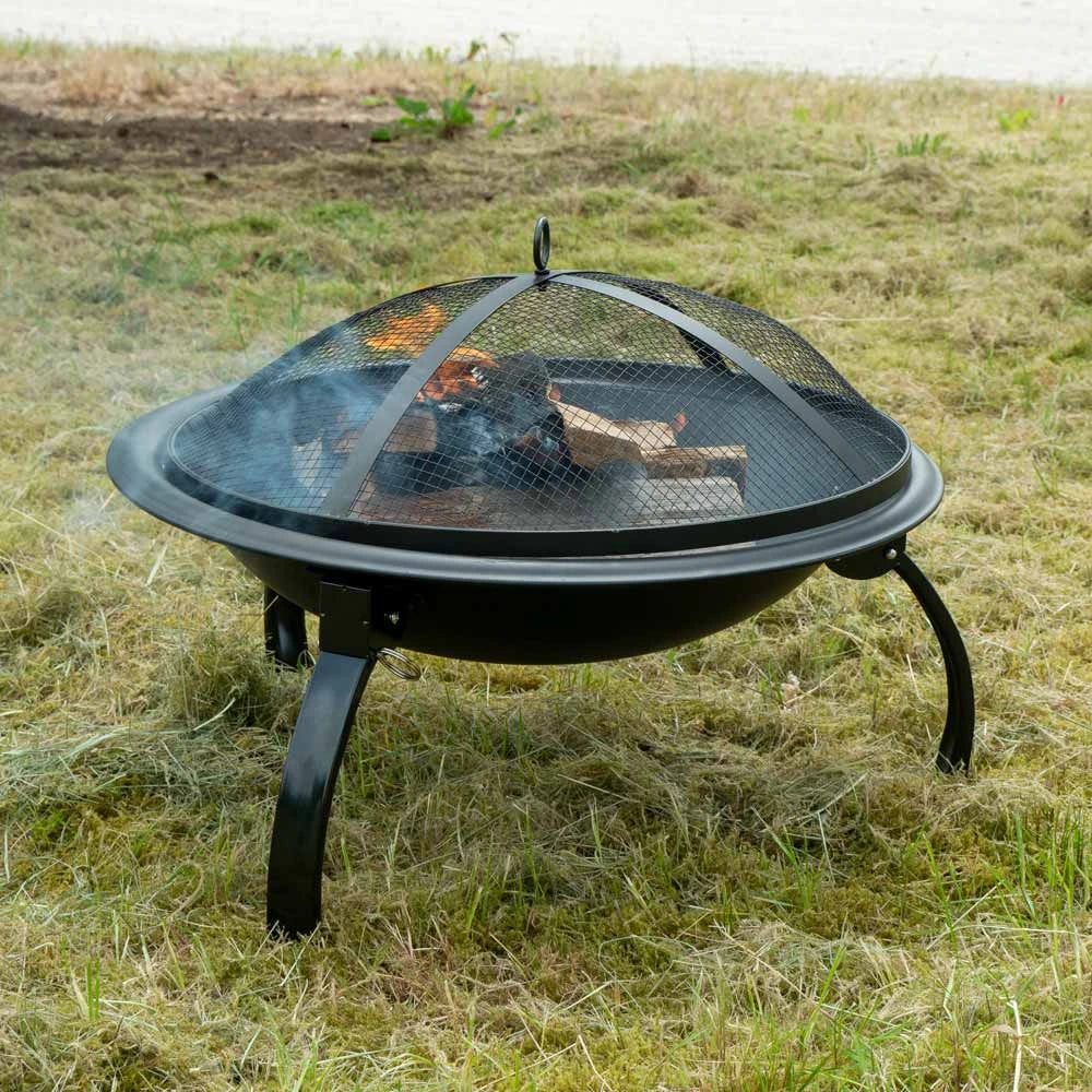 Feuerschale mit Rost und Stahlnetz