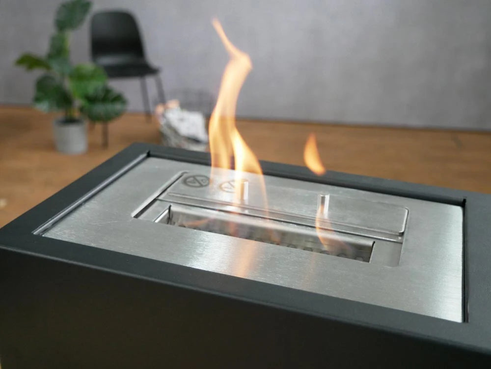 Bioethanol-Einsatz für offenen Kamin