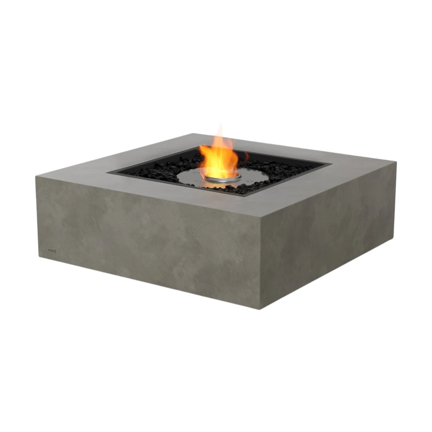 Basis 40 Kamin