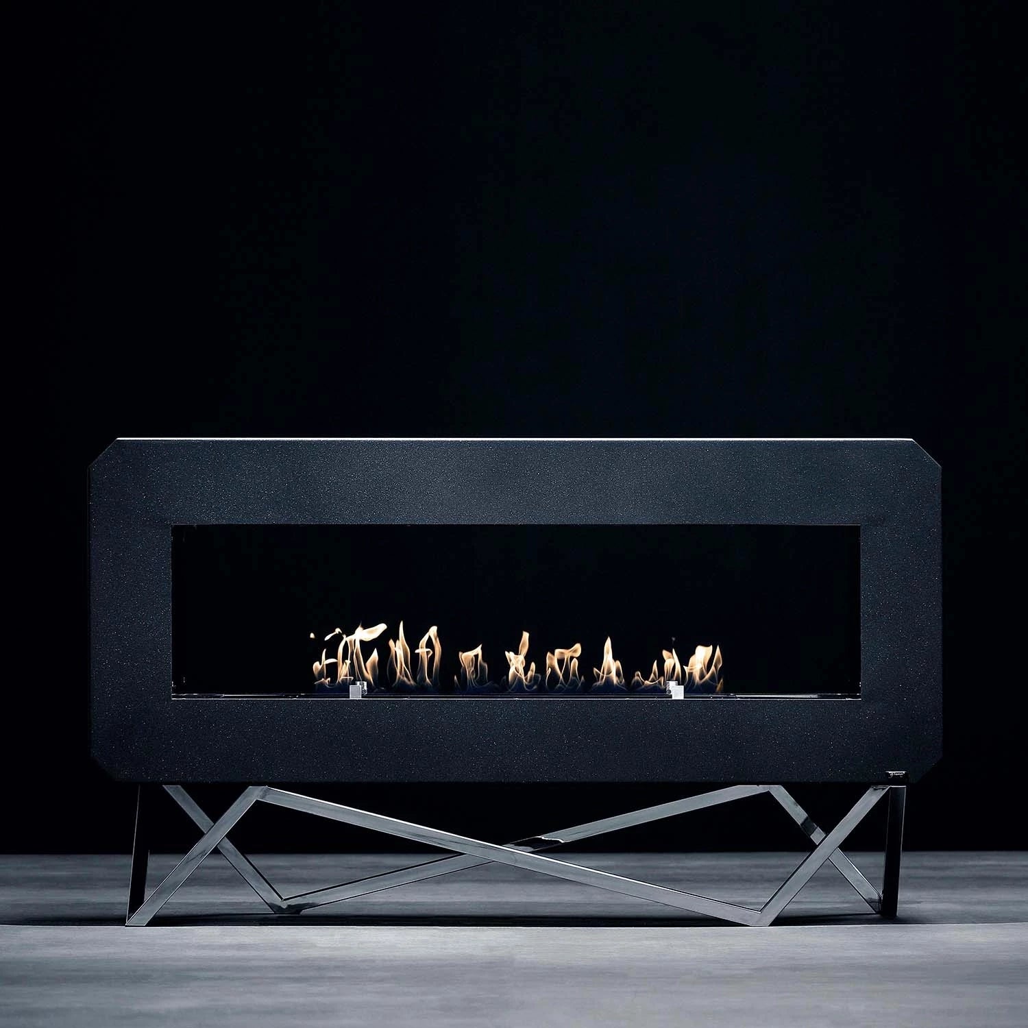 Urban - Black Metallic GlammFire