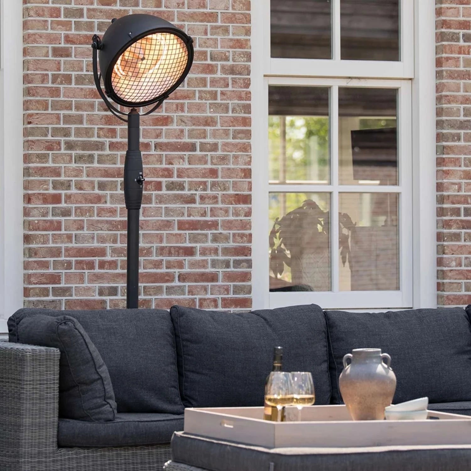 Indus Bright Stehender 2100W