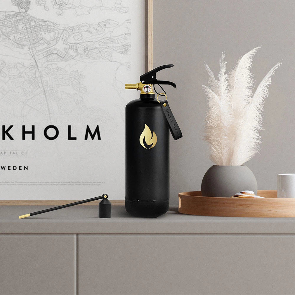 Black Fire Extinguisher 2 kg - Gold Emblem